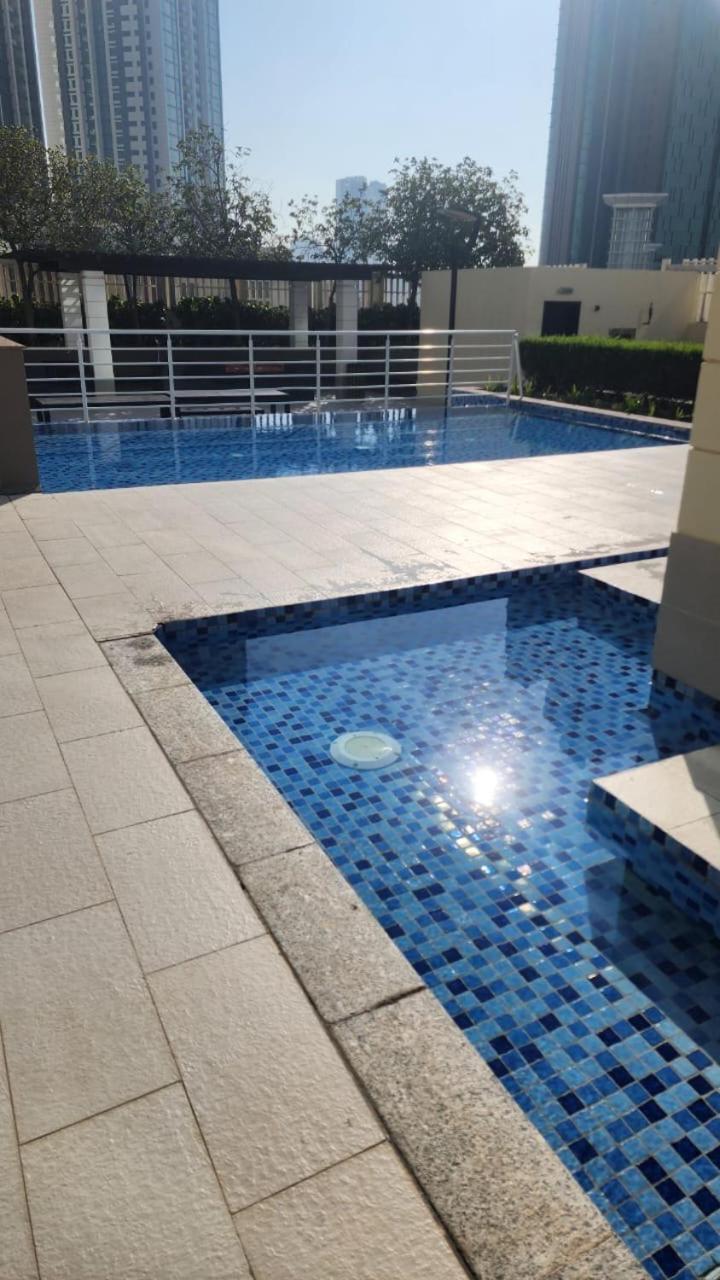 Appartamento Cozy In Reem Island Abu Dhabi