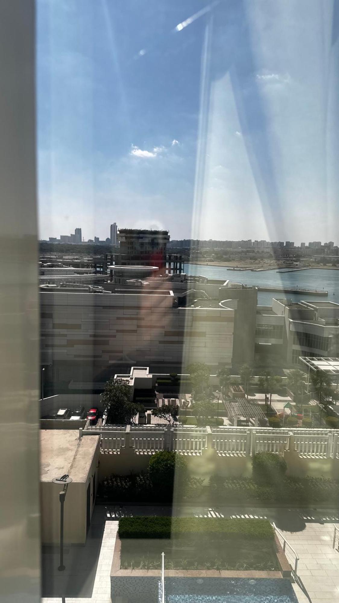 Cozy In Reem Island Apartment *